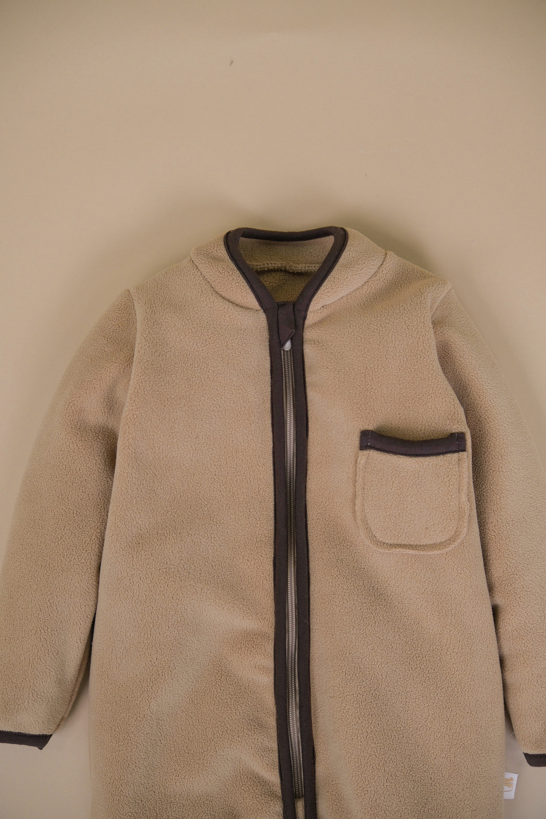 Fleece romper with booties caramel. New collection 