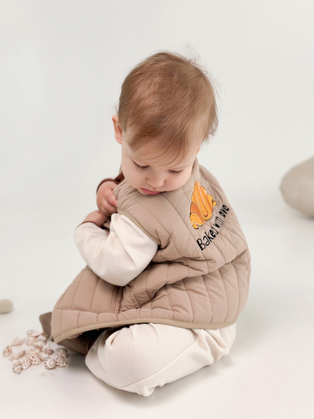 Croissant reversible vest for baby. New collection 