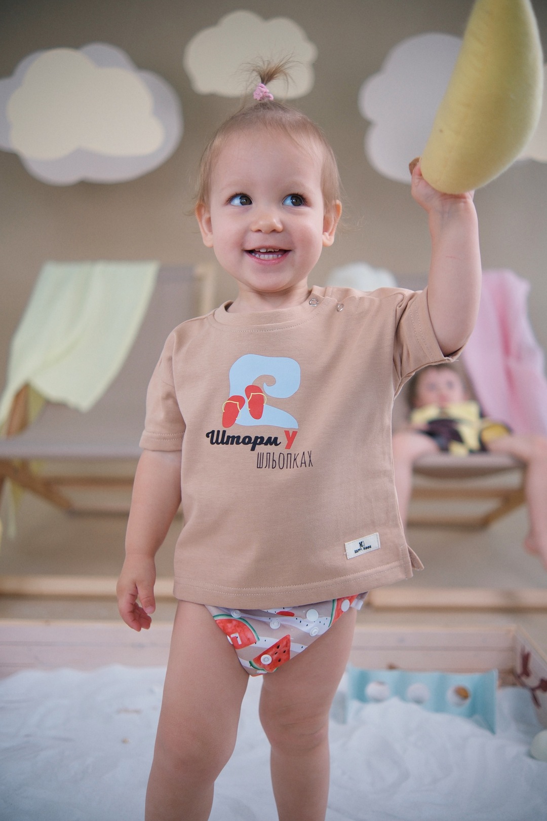 Детская футболка Beige. Новая коллекция Изображение