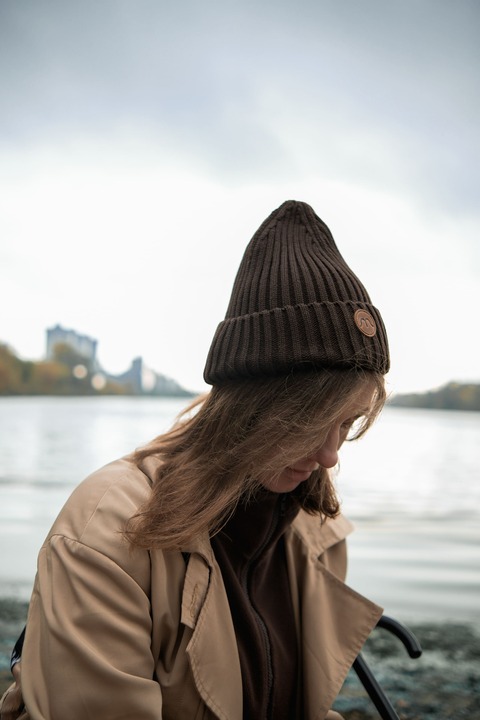 Доросла шапочка в'язана шоколад Зображення
