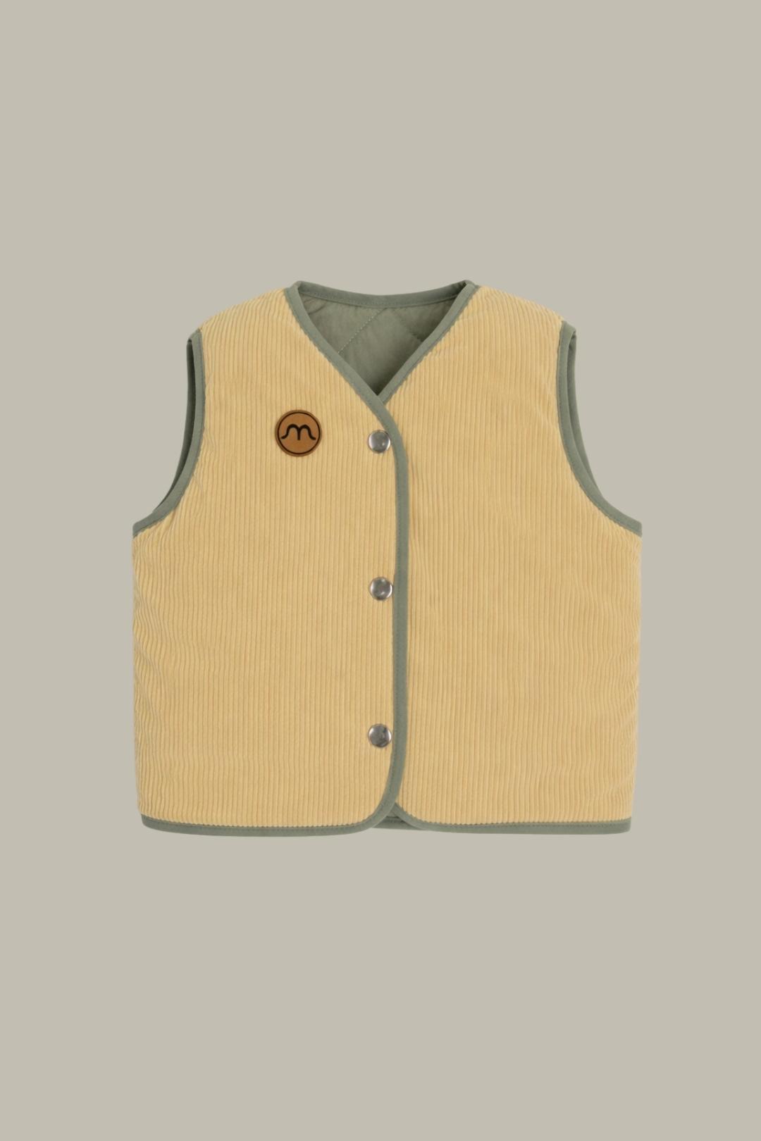 Lemon reversible vest for baby. New collection 