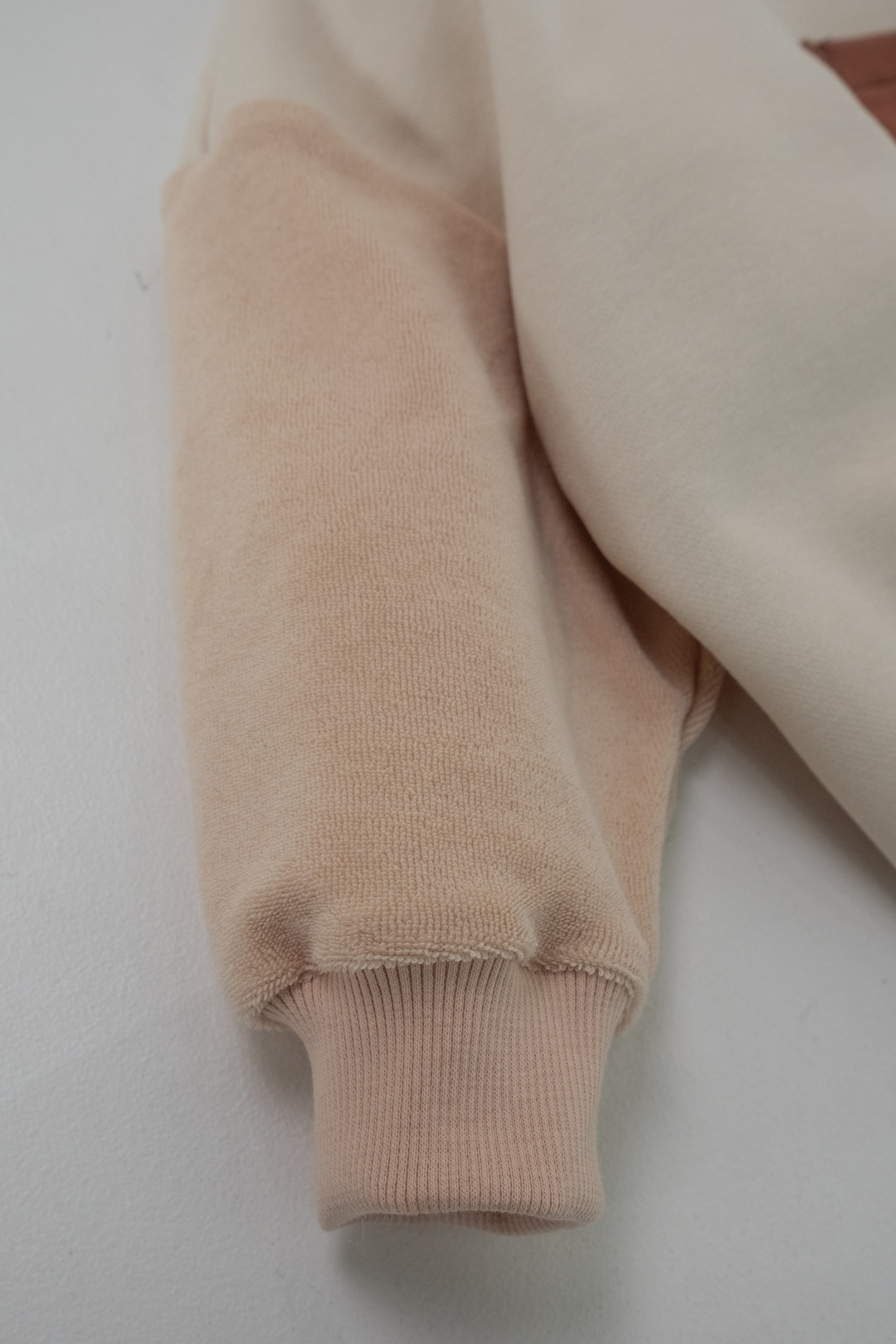 Костюмчик двійка комбінований Beige. Нова колекція Зображення