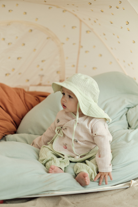 Children's kimono made of Vegetables down muslin. New collection 