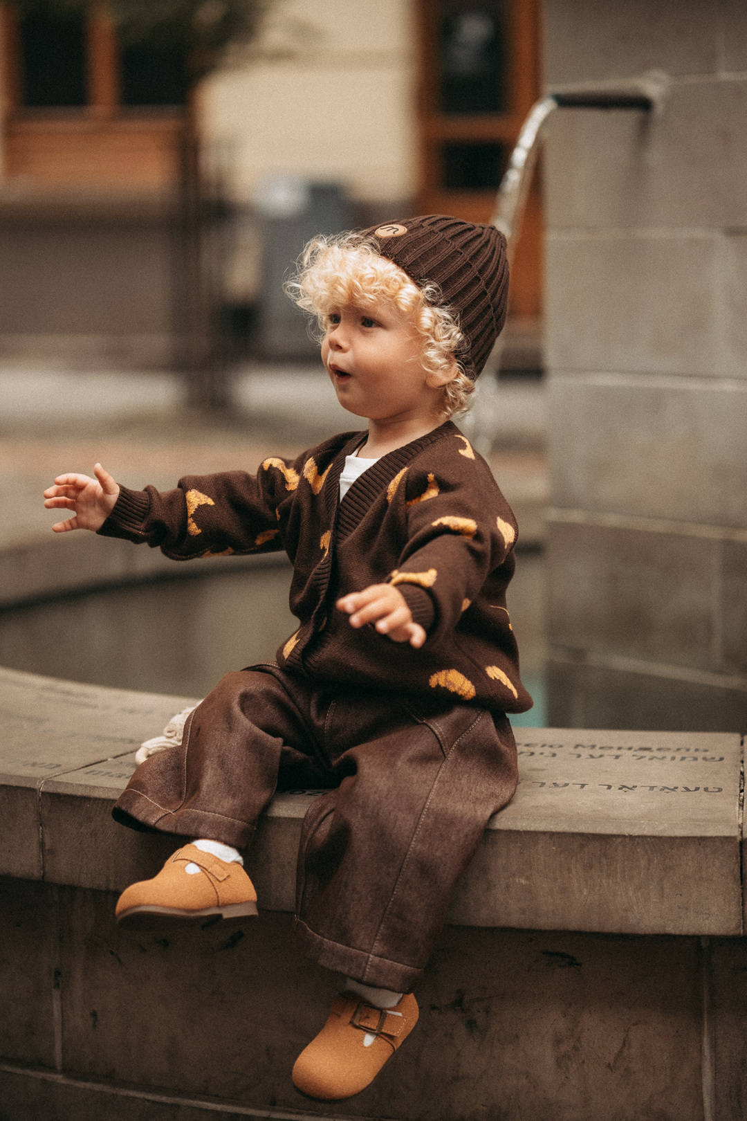 Children's insulated jeans Chocolate. New collection 